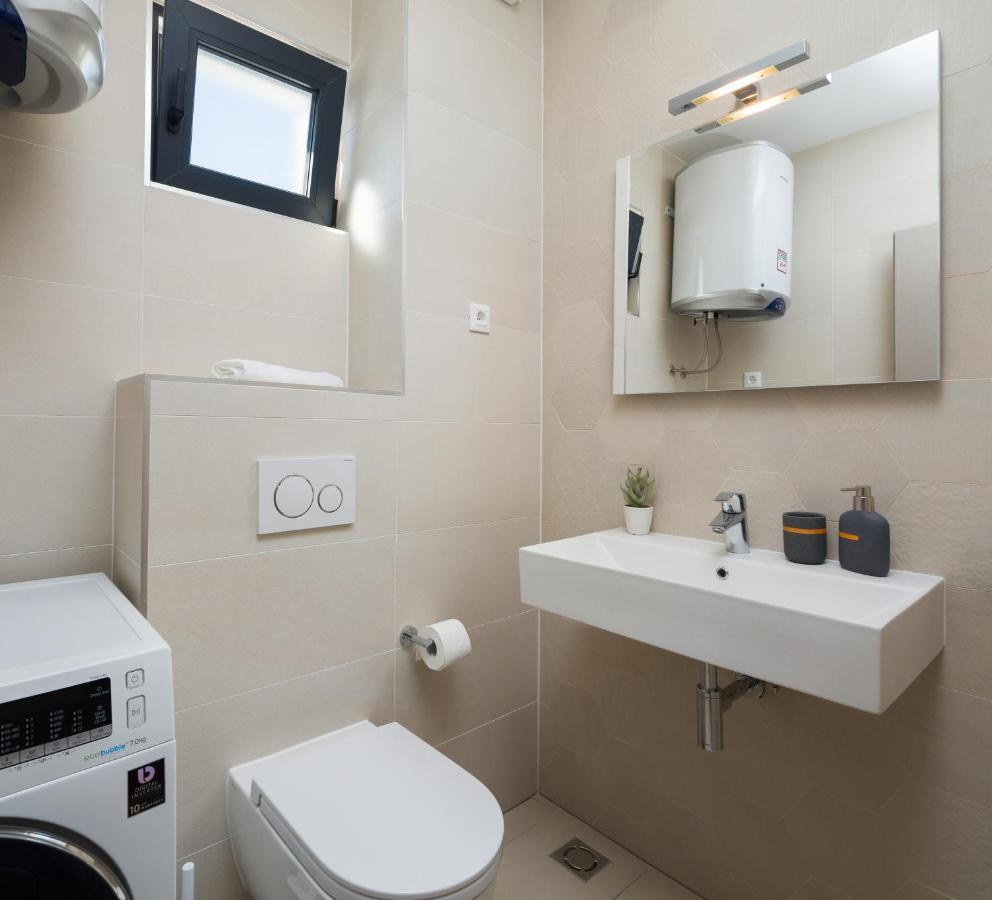 Villa Four Brothers - Penthouse Suite Podstrana Extérieur photo