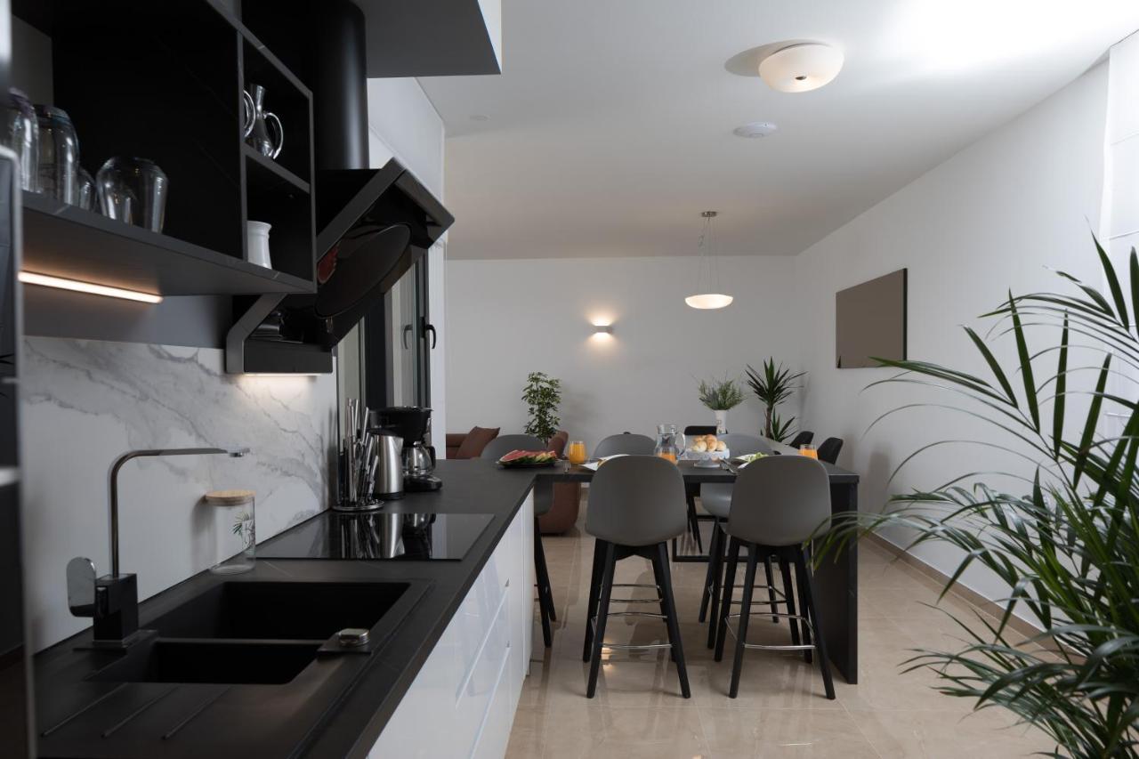 Villa Four Brothers - Penthouse Suite Podstrana Extérieur photo