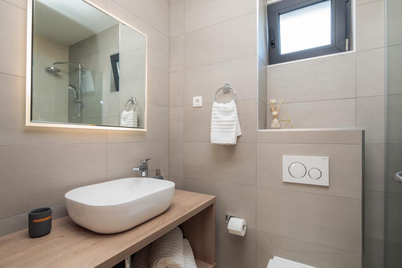 Villa Four Brothers - Penthouse Suite Podstrana Extérieur photo